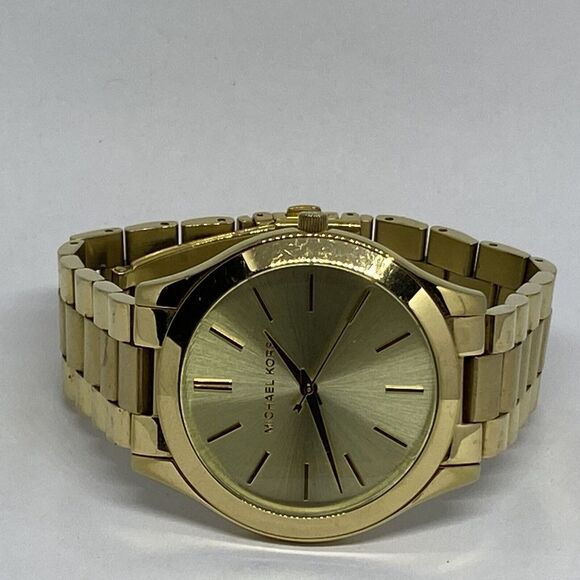 Michael Kors Runway MK3179 Women Michael Kors Runway MK3179 Women\'s Gold Stainless Steel Analog Dial Watch VK771